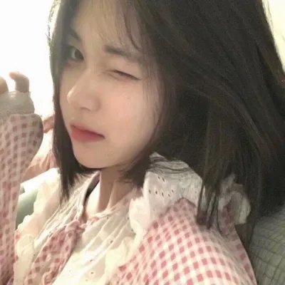 夹心人粤语